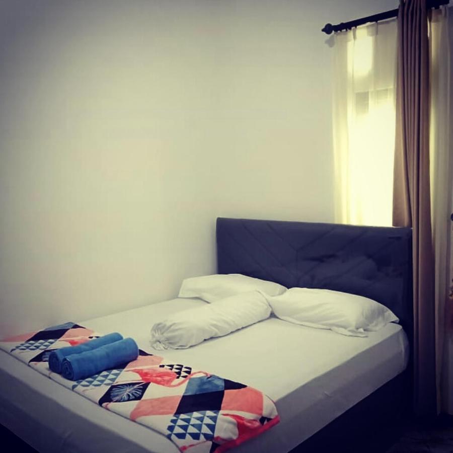 Zg Homestay Solo Sumber  Экстерьер фото